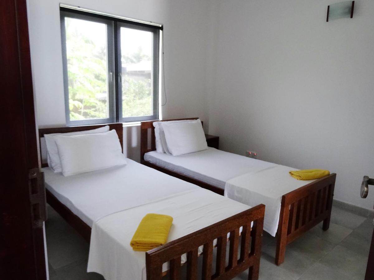 Amssler Beach Stay Kalutara Eksteriør billede