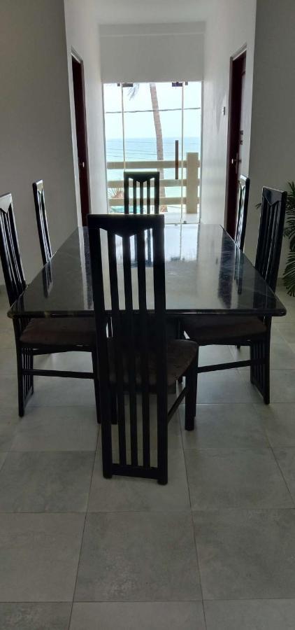 Amssler Beach Stay Kalutara Eksteriør billede