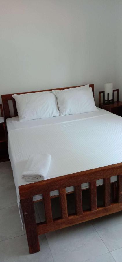 Amssler Beach Stay Kalutara Eksteriør billede