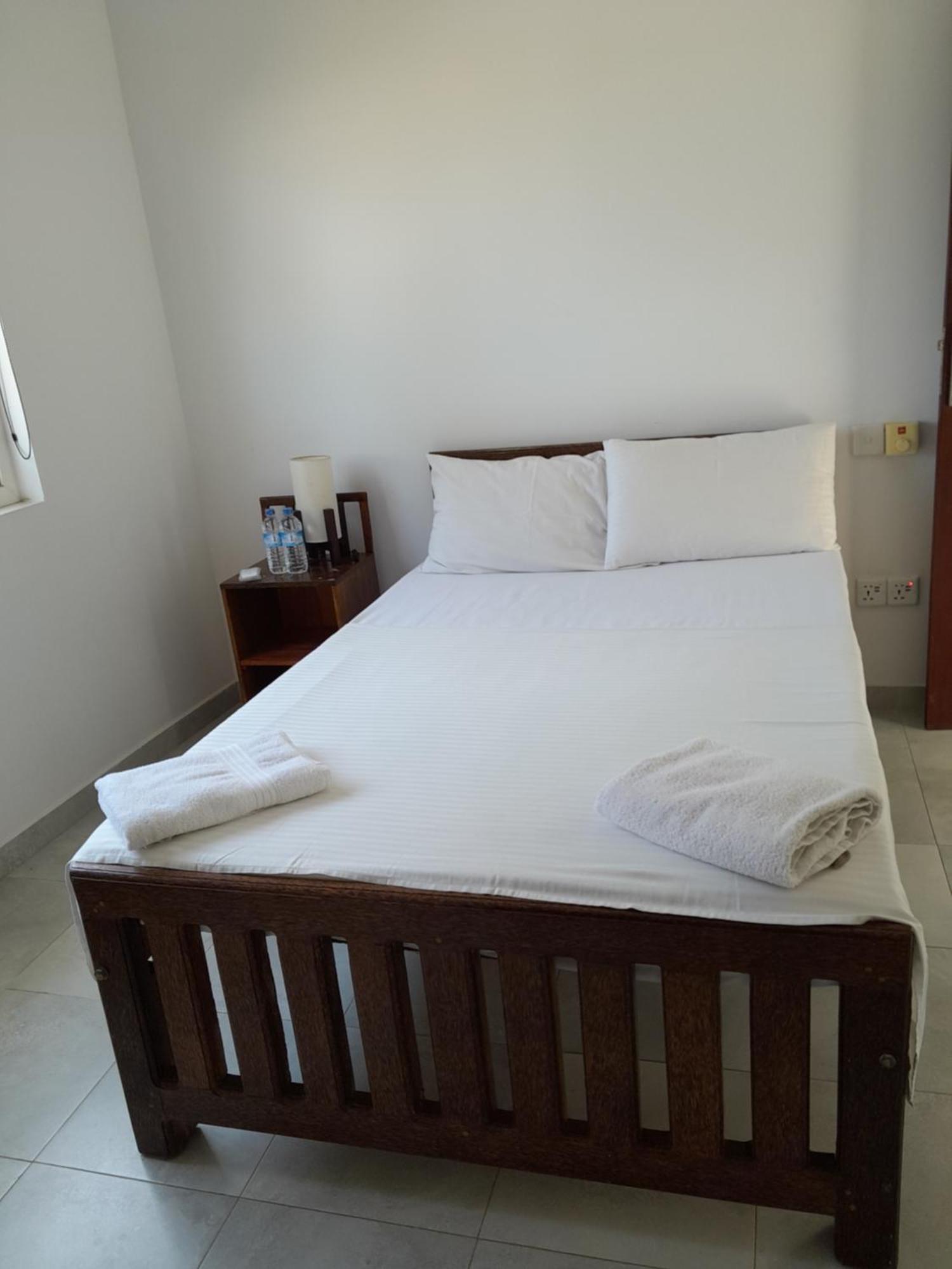 Amssler Beach Stay Kalutara Eksteriør billede
