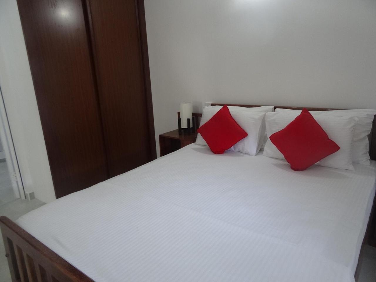 Amssler Beach Stay Kalutara Eksteriør billede