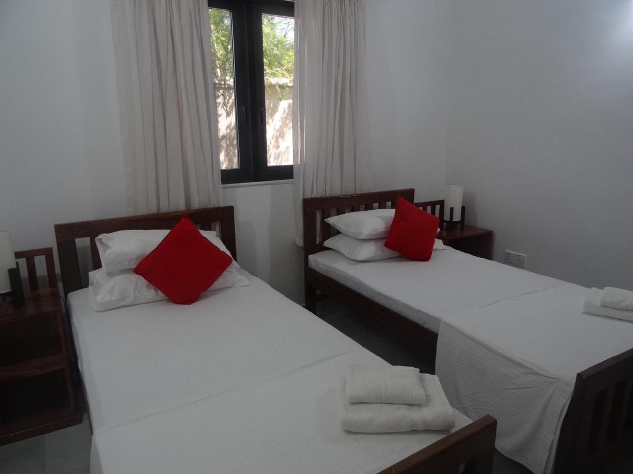 Amssler Beach Stay Kalutara Eksteriør billede