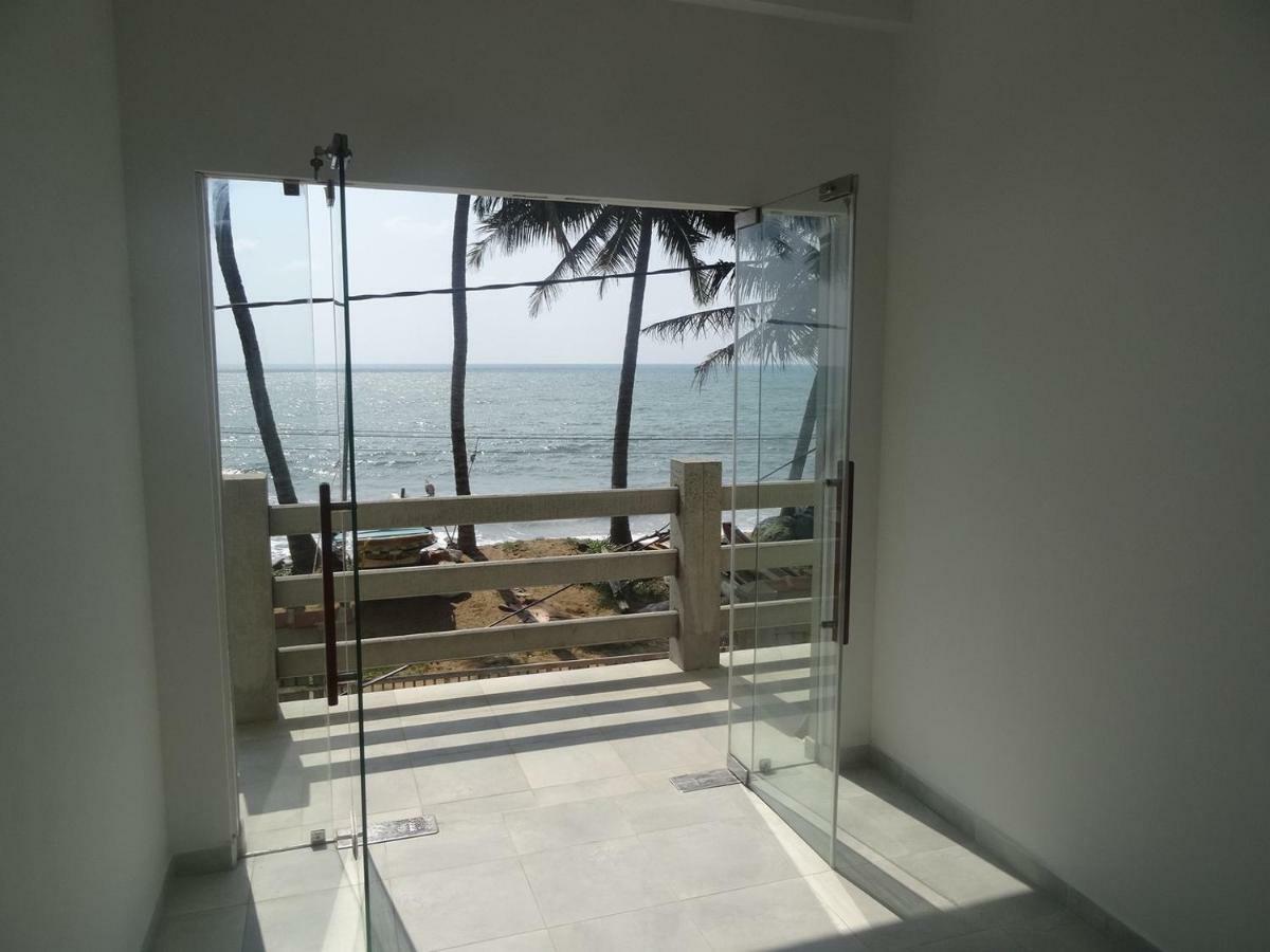 Amssler Beach Stay Kalutara Eksteriør billede